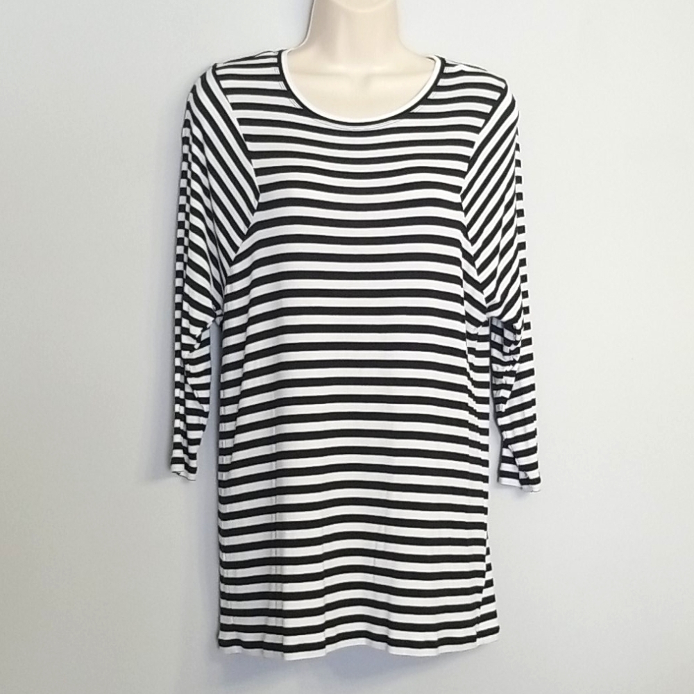 Cabi Loose Fitting Dolman Sleeve Top Small